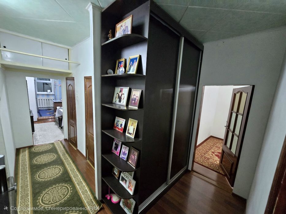 Продаётся 4-комнатная  квартира в ленинградском доме