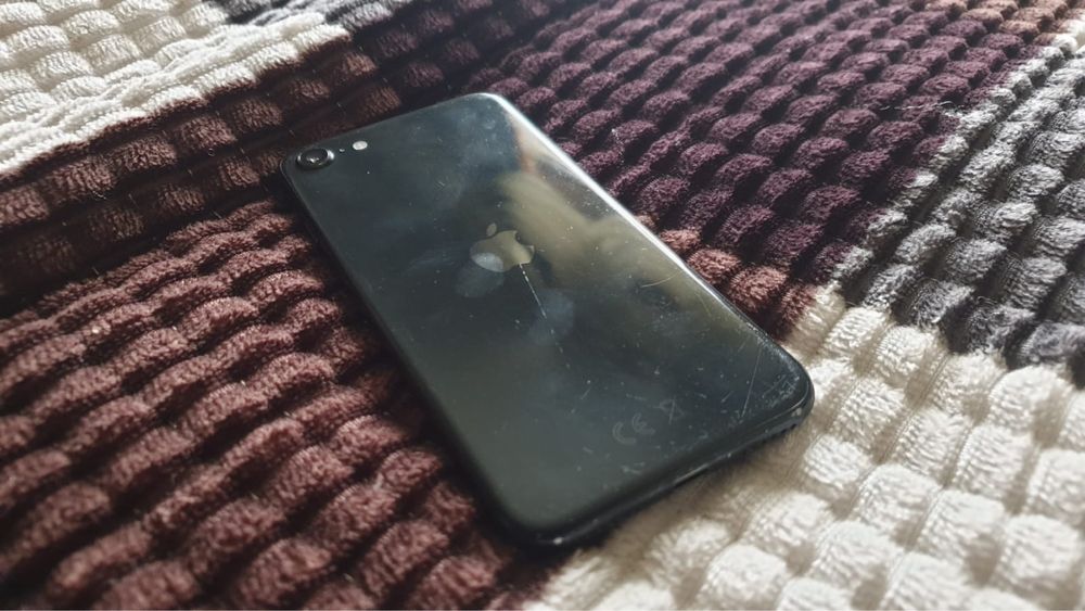 Apple Iphone SE 2020