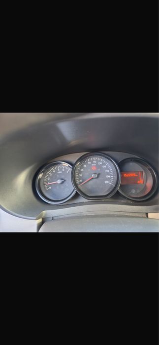 Dacia doker 2017 152000 km istoric service
