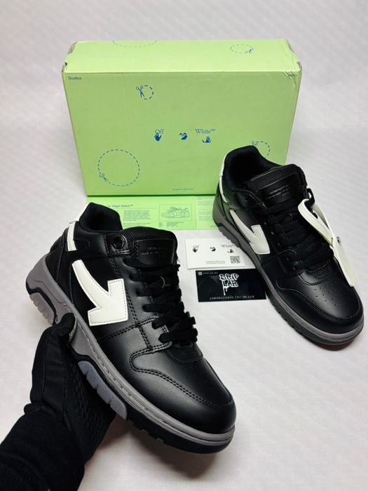 Off white out of office negru alb 42