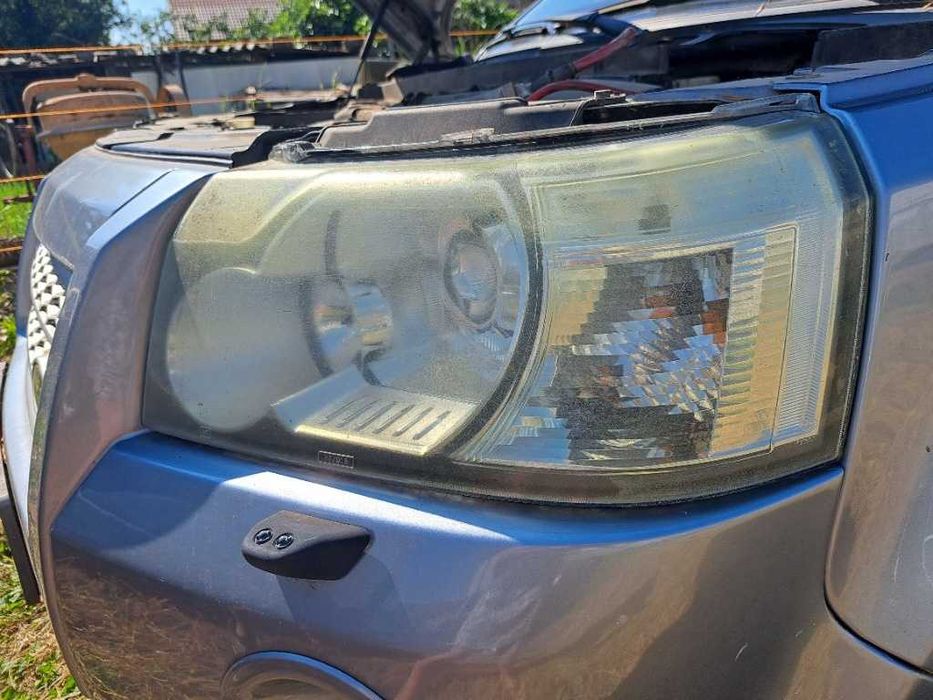 Far Bi-Xenon Land Rover Freelander 2 2006-2012 compatibil 2.2 TD4 si 3.2 benzina stanga dreapta bec H7 D1S