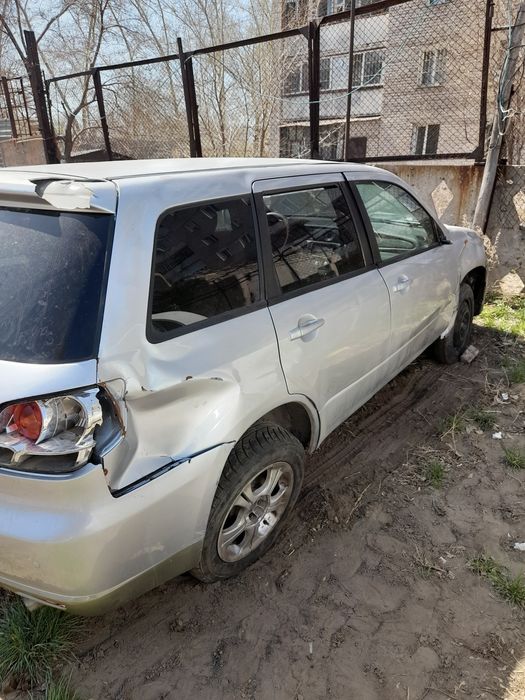 Продам машина  2004 г мисубиси айтрек