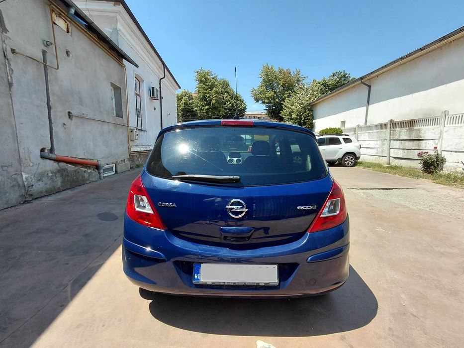 Vând Opel Corsa d
