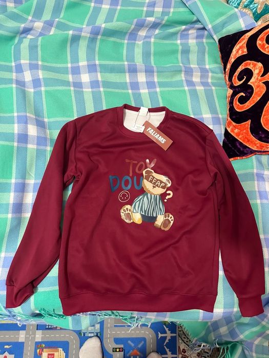 Кофта в трендовом цвете