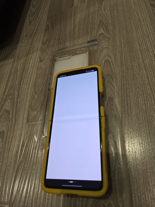 Продам Samaung Galaxy Z Flip 5 8/512