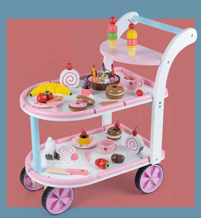 Ново! Голяма дървена количка поднос с кексове и много аксесоари