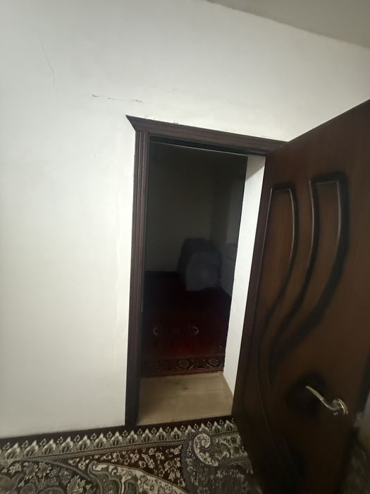 Sputnikda 4 xonali joy sotiladi