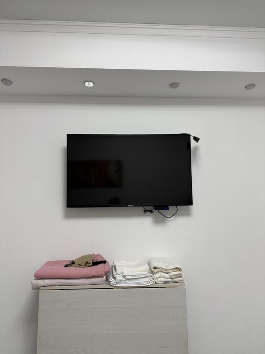 Продам телевизор