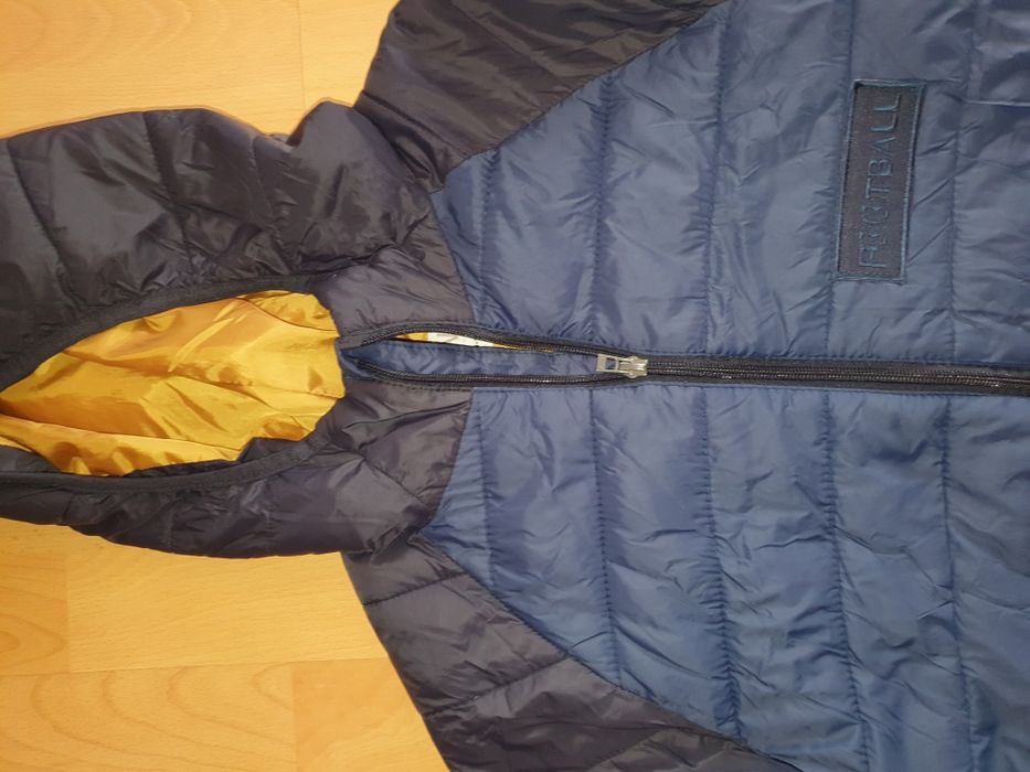 Geaca Zara mar 13-14 ani
