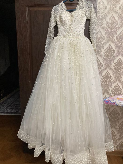 Продам свадебное платья