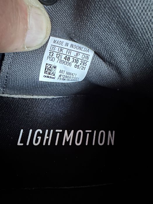Adidas noi neincaltati