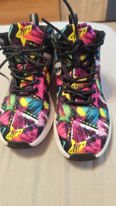 Детски маратонки 35 и 36 номер