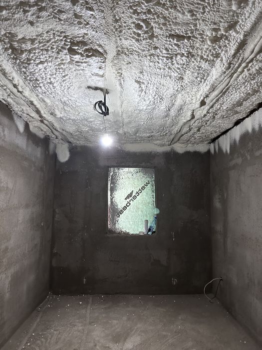 Izolații cu spuma poliuretanica termica fonica!