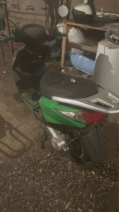 Продам мопед м8 с документами