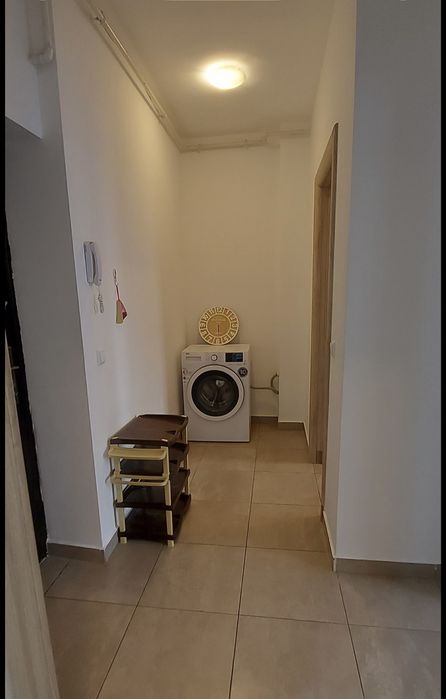 Garsoniera De Inchiriat