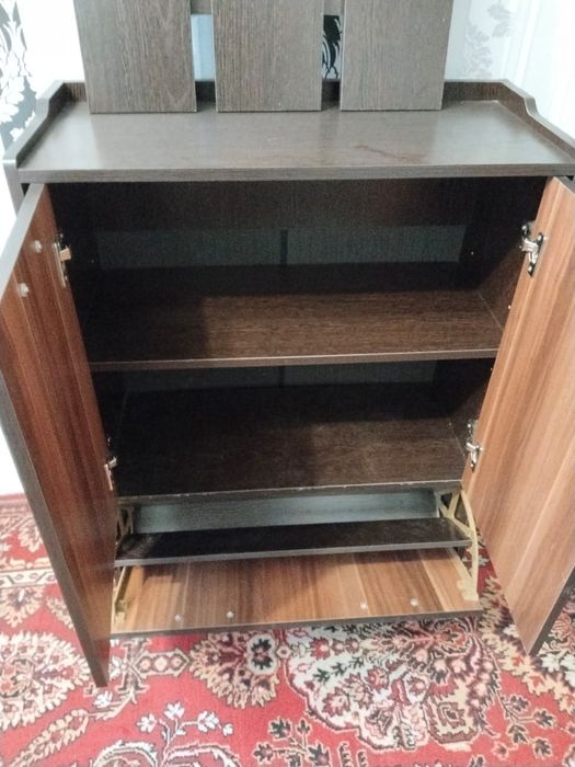 Обувница с вешалкой