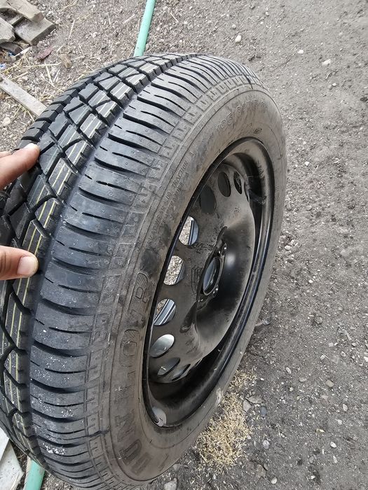 Vand 5 jenti de vara 195/60R15