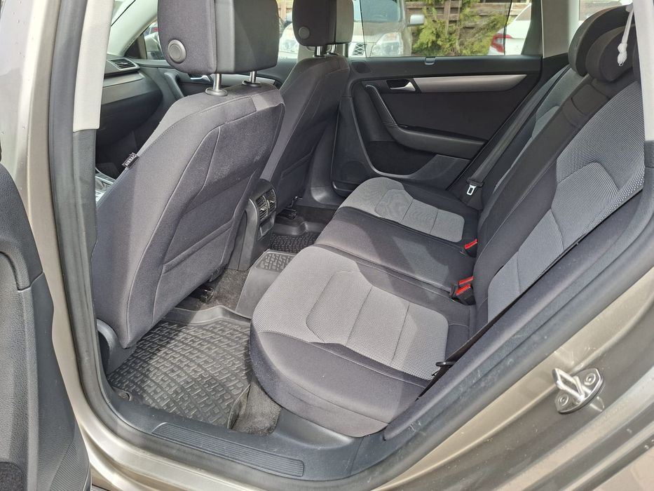 VOLKSWAGEN Passat 2012 — imagine 25