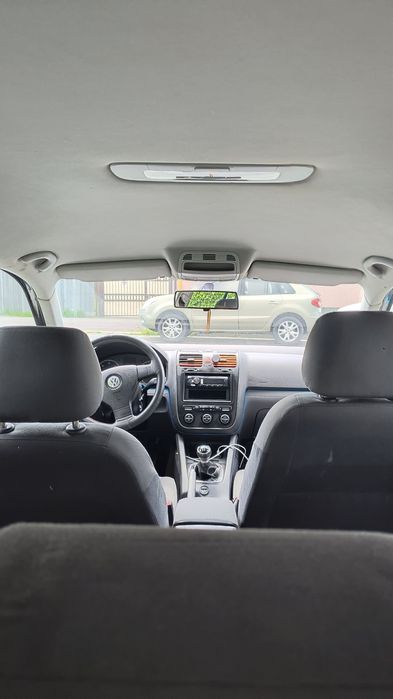 Vând golf 5 variant