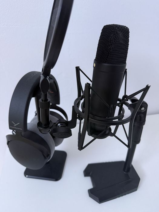 Rode NT1, Beyerdynamic DT700 ProX Микрофон и Наушник