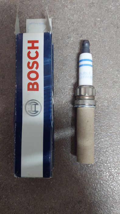 Set 4 Bujii Bosch ZR5TPP33