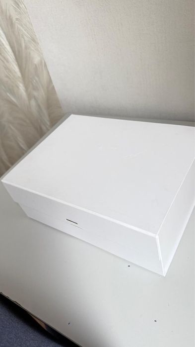 Коробка подарочная на магните