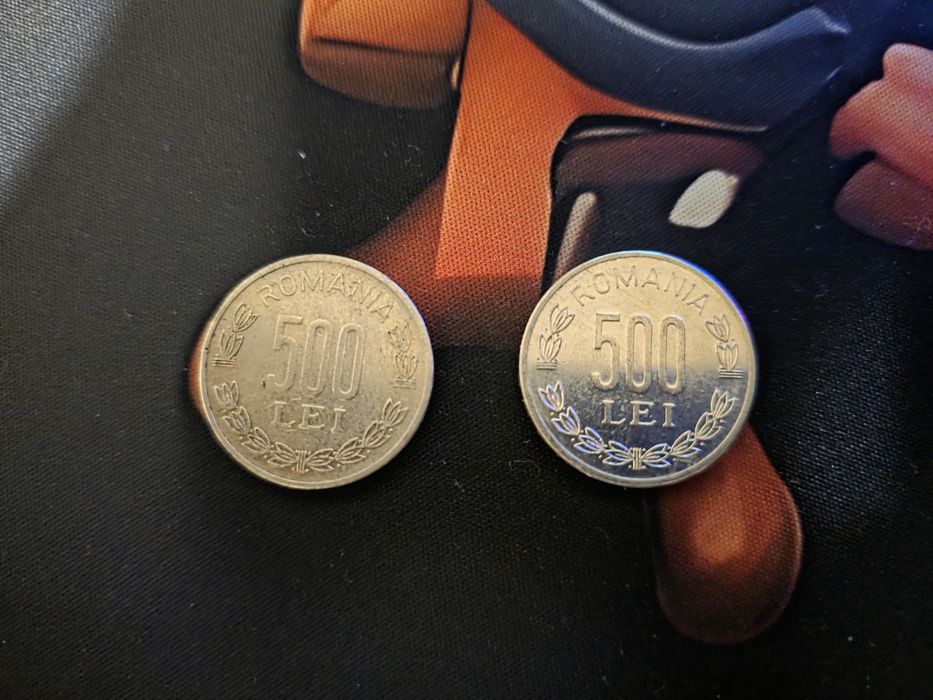 Vând monede pentru colecționari
