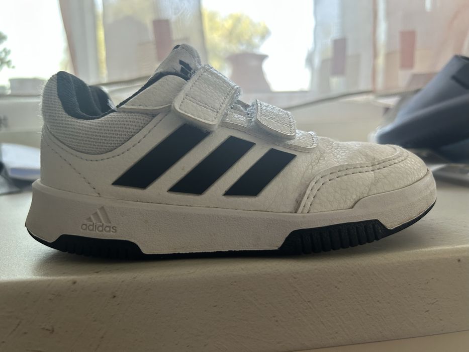 Adidas , 26,5номер