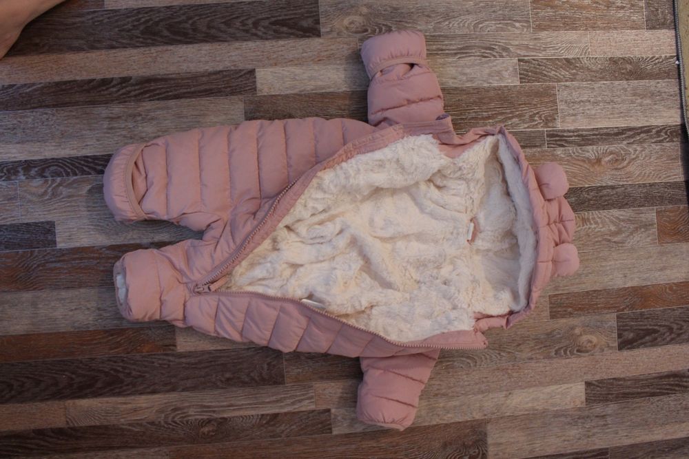 Детский комбинезон+шапка+угги