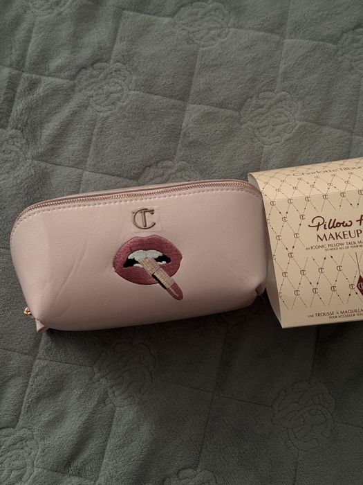 Косметичка charlotte tillbury