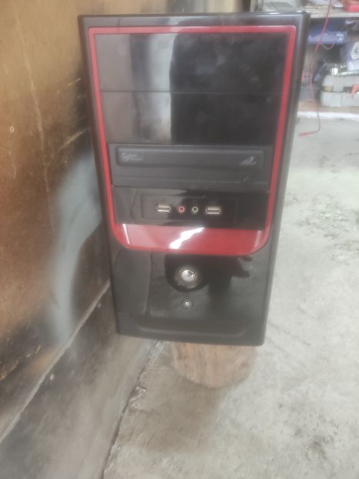 Продам настольный компьютер