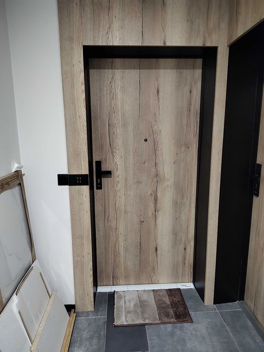 Отдавам едностаен под наем