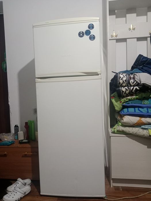 Срочно продам рабочий холодильник