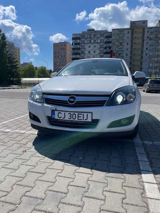 OPEL Astra 2009