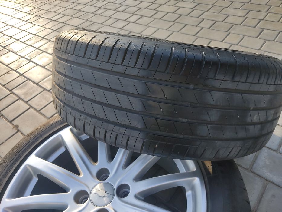 Cobalt R17 diska balon sotiladi  spitsa shirokiy