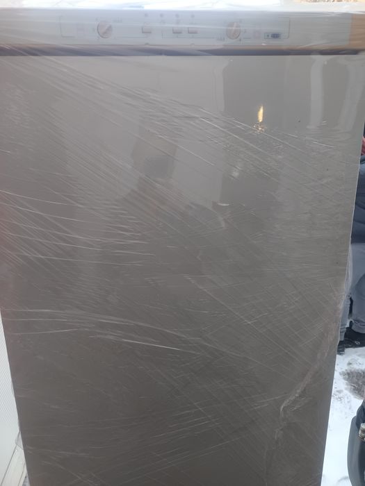 Frigider două motoare ieftin