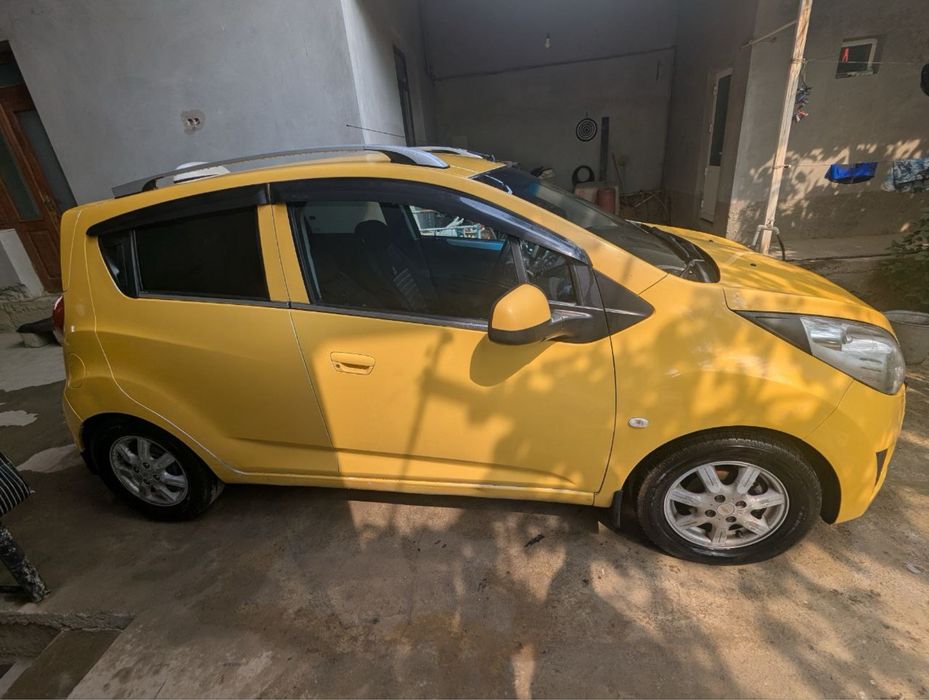 Спарк 3-позиция с метаном в аренду