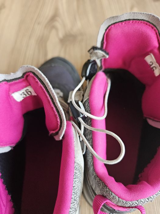 Детски туристически обувки- размер 36.