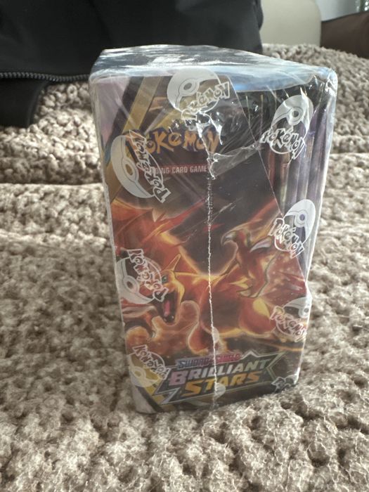 Pokemon Box Brilliant Stars SWORD&SHIELD