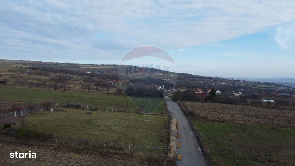 Teren 19.375 mp Dâmbu Rotund. Potențial rezidențial. Extravilan