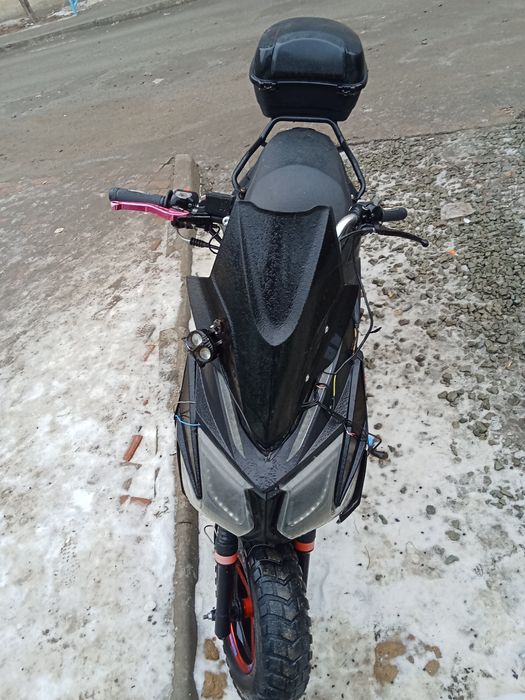 Скутер Самурай, самурай