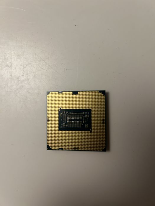 Vand procesor Intel Core I5 10400F