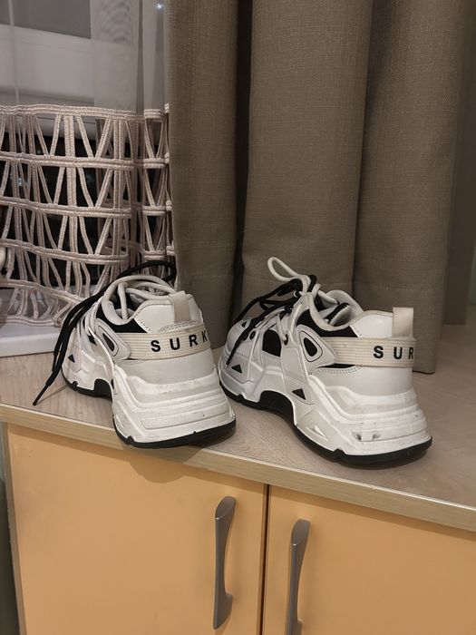 Дамски маратонки