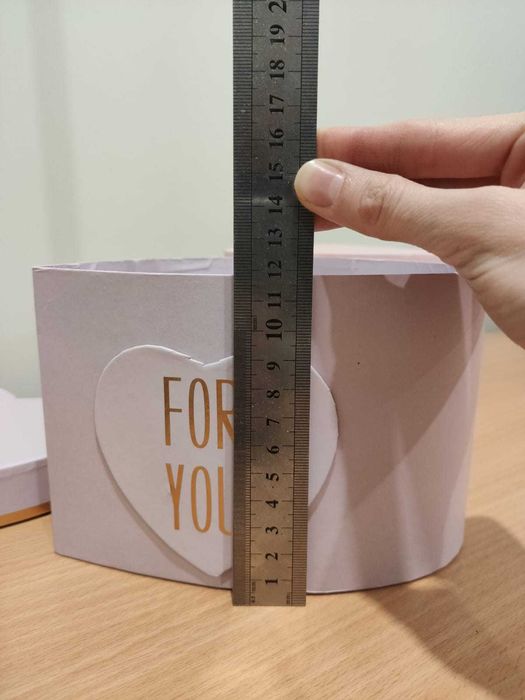 Подарочные коробки