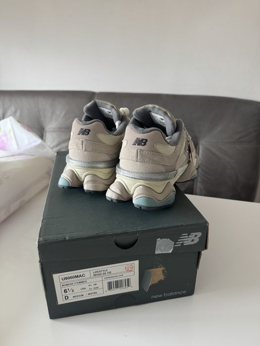 New balance 9060