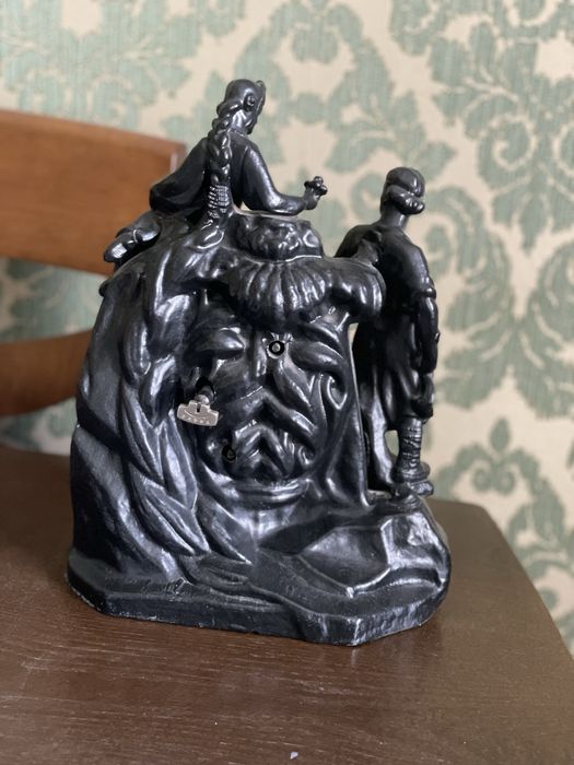 Продам антикварные часы