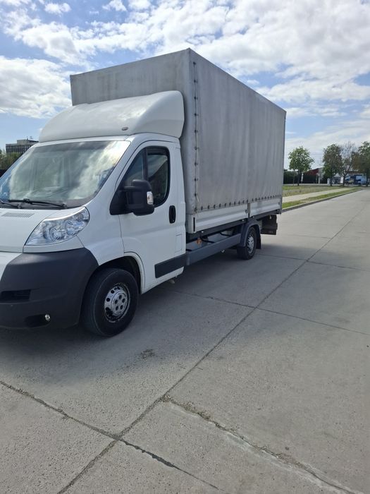 Fac transport marfa toată tara.