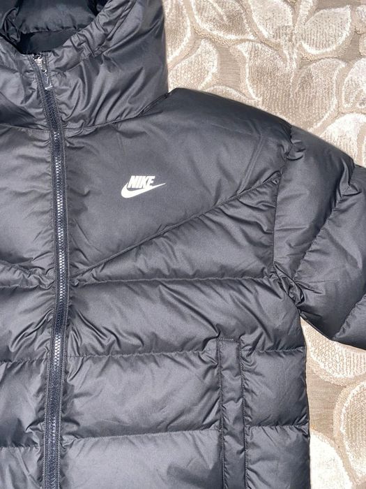 Geaca nike Storm-Fit. Zalau • OLX.ro