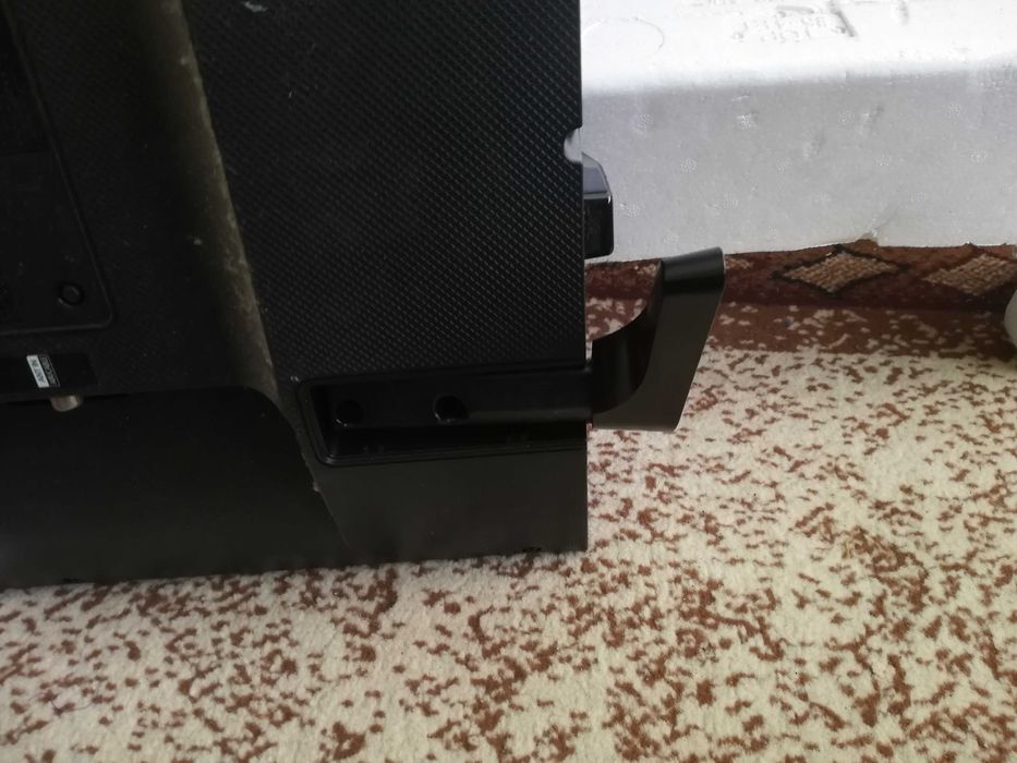 Телевизор Samsung UE40J5000AW за части