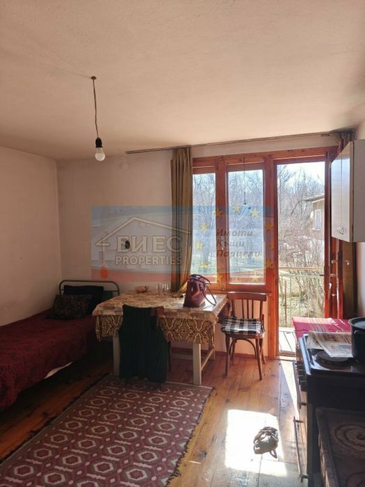 Къща в с. Глоговица